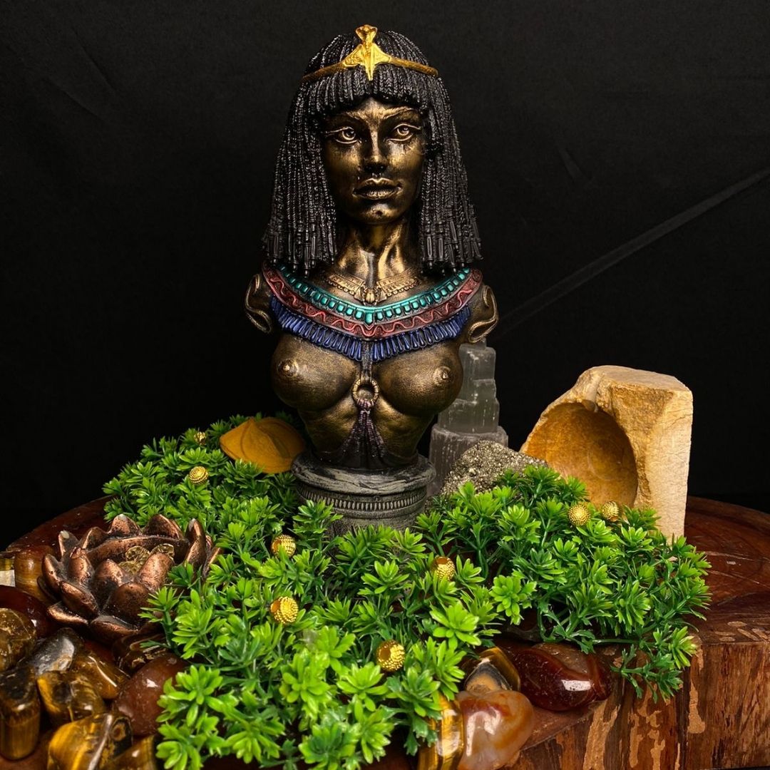 Cleopatra Bust 2 (D) - Resin